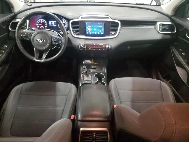 5XYPGDA57GG179136 2016 2016 KIA Sorento- LX 8