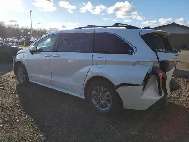 5TDYSKFCXMS020155 2021 2021 Toyota Sienna- Xle 2