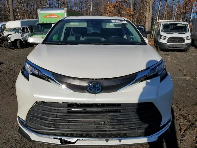 5TDYSKFCXMS020155 2021 2021 Toyota Sienna- Xle 5