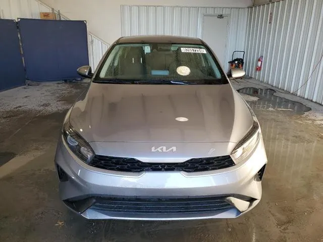 3KPF24AD5PE531807 2023 2023 KIA Forte- LX 5