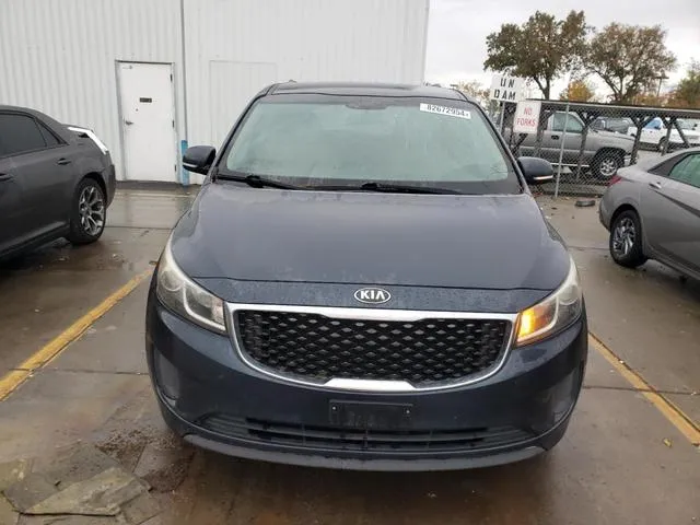 KNDMB5C15F6076302 2015 2015 KIA Sedona- LX 5