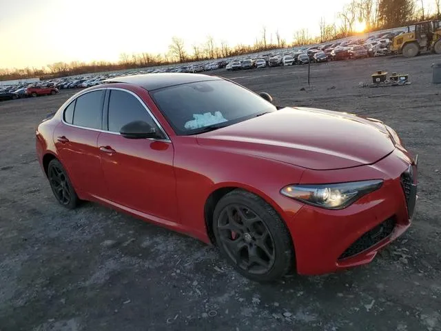 ZARFAEEN6J7576246 2018 2018 Alfa Romeo Giulia- Ti Q4 4