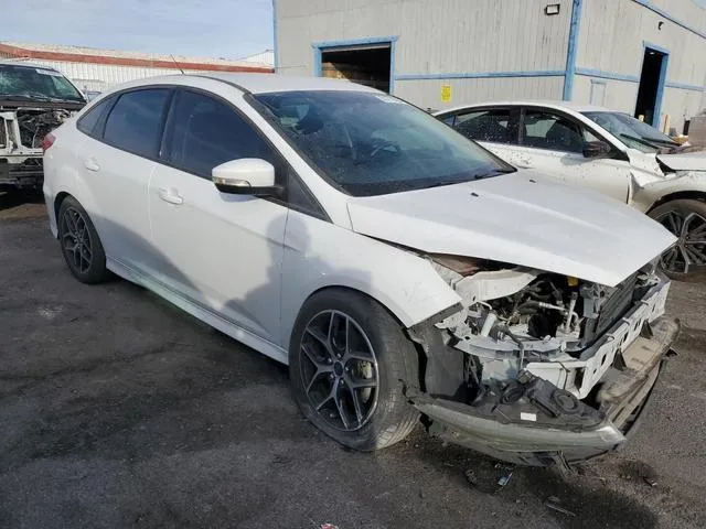 1FADP3F27FL361679 2015 2015 Ford Focus- SE 4