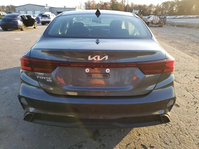 3KPF24AD3RE705974 2024 2024 KIA Forte- LX 6