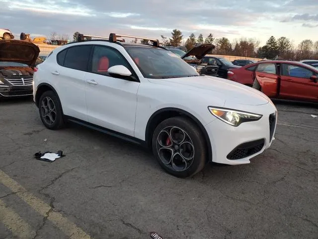 ZASPAKAN3P7D59031 2023 2023 Alfa Romeo Stelvio- Sprint 4