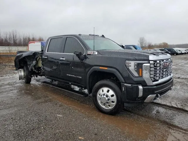 1GT49WEYXRF123632 2024 2024 GMC Sierra- K3500 Denali 4