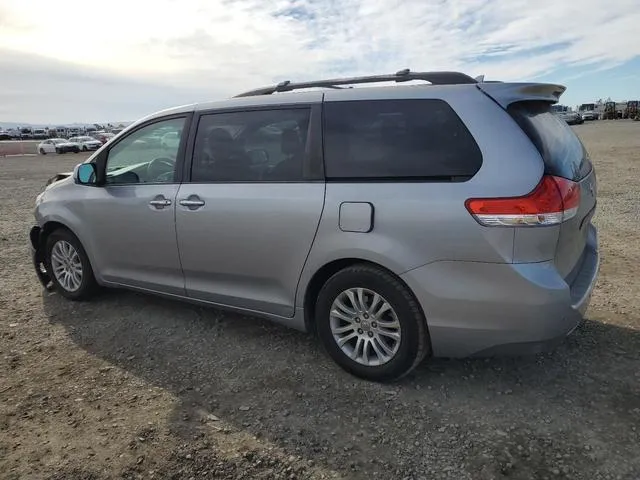 5TDYK3DC6CS265154 2012 2012 Toyota Sienna- Xle 2