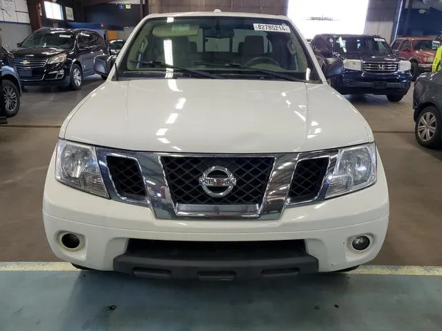 1N6AD0CW4FN748686 2015 2015 Nissan Frontier- SV 5