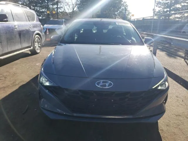 KMHLS4AG1MU126050 2021 2021 Hyundai Elantra- Sel 5