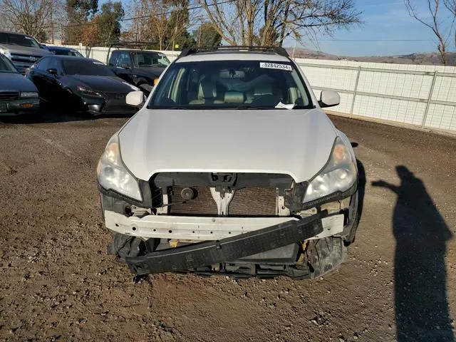 4S4BRBKC4D3298652 2013 2013 Subaru Outback- 2-5I Limited 5