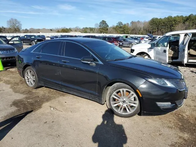 3LN6L2GK2ER807532 2014 2014 Lincoln MKZ 4