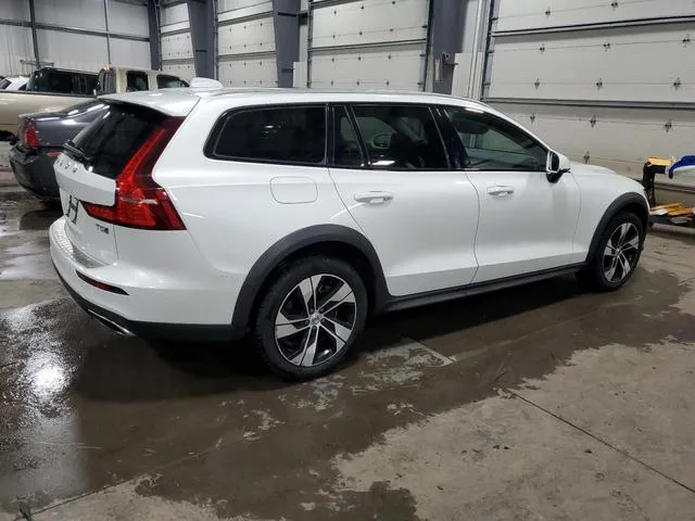 YV4102WK2M1077975 2021 2021 Volvo V60- T5 Momentum 3