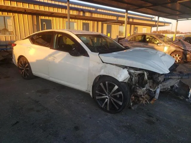 1N4BL4CV4KC255739 2019 2019 Nissan Altima- SR 4