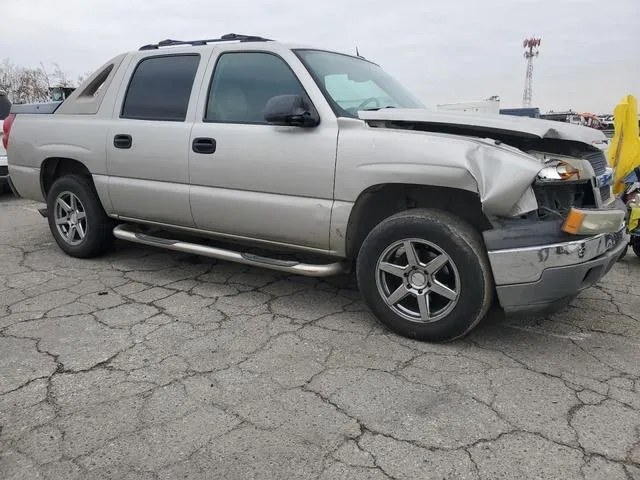 3GNEC12Z05G102231 2005 2005 Chevrolet Avalanche- C1500 4