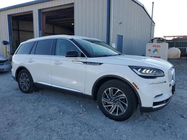 5LM5J6WC4NGL09128 2022 2022 Lincoln Aviator 4