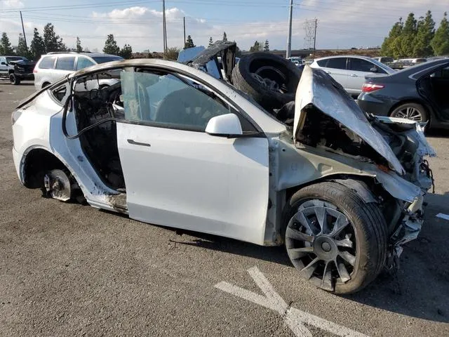 7SAYGDEE2NF401264 2022 2022 Tesla MODEL Y 4