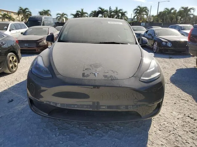 7SAYGDEE1RF036355 2024 2024 Tesla MODEL Y 5