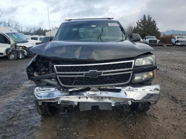 1GCHK33G55F881368 2005 2005 Chevrolet Silverado- K3500 5