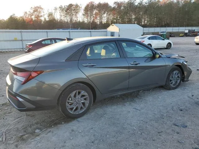 KMHLM4DG6RU746082 2024 2024 Hyundai Elantra- Sel 3