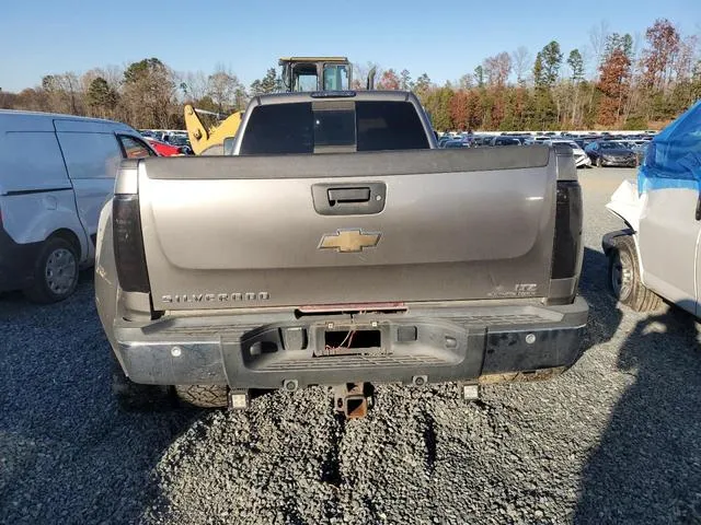 1GCJK336X7F543377 2007 2007 Chevrolet Silverado- K3500 6