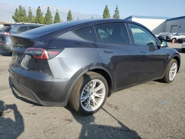 7SAYGDEE8RA256153 2024 2024 Tesla MODEL Y 3