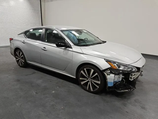 1N4BL4CV1NN344418 2022 2022 Nissan Altima- SR 4