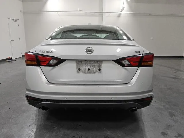 1N4BL4CV2NN311945 2022 2022 Nissan Altima- SR 6