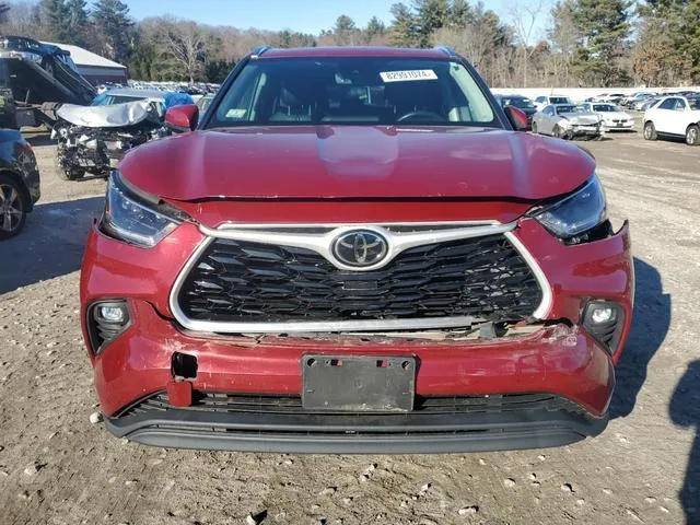 5TDGZRBH6MS093203 2021 2021 Toyota Highlander- Xle 5