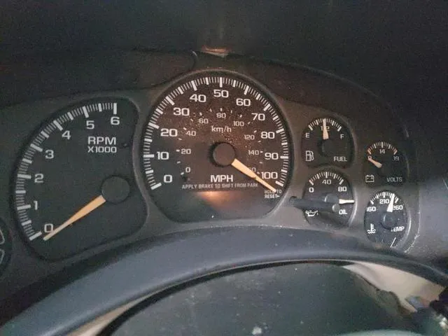 1GKEK13Z12J235802 2002 2002 GMC Yukon 9