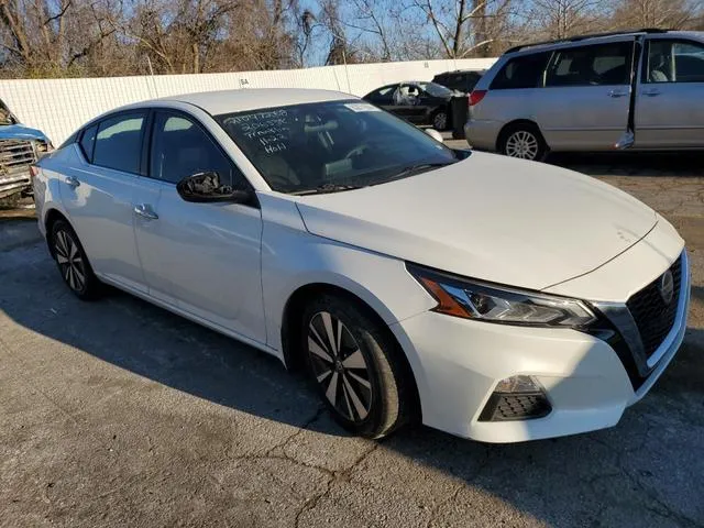 1N4BL4DV5MN355175 2021 2021 Nissan Altima- SV 4