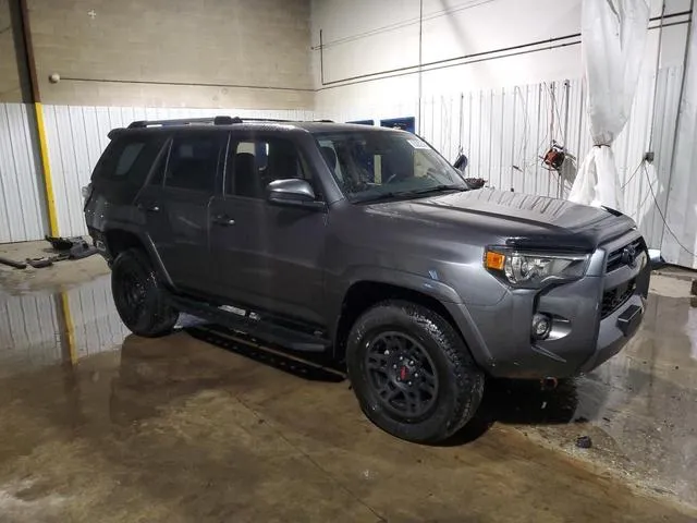 JTEMU5JR7P6124916 2023 2023 Toyota 4runner- SE 4