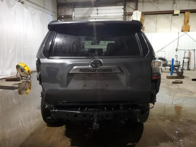 JTEMU5JR7P6124916 2023 2023 Toyota 4runner- SE 6