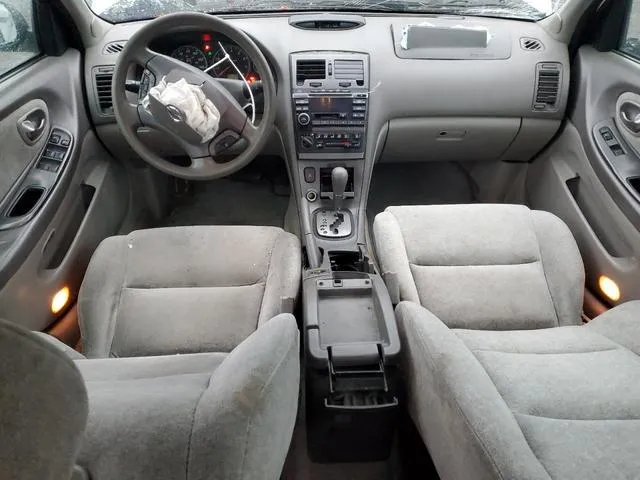 JN1DA31D12T414295 2002 2002 Nissan Maxima- Gle 8