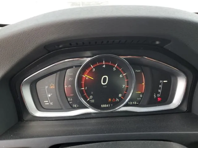 LYV402HKXJB178540 2018 2018 Volvo S60- Premier 9