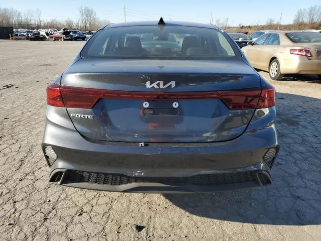 3KPF24AD2RE819674 2024 2024 KIA Forte- LX 6