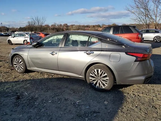 1N4BL4DV9PN321860 2023 2023 Nissan Altima- SV 2