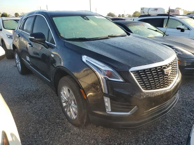 1GYKNAR47NZ100986 2022 2022 Cadillac XT5- Luxury 4