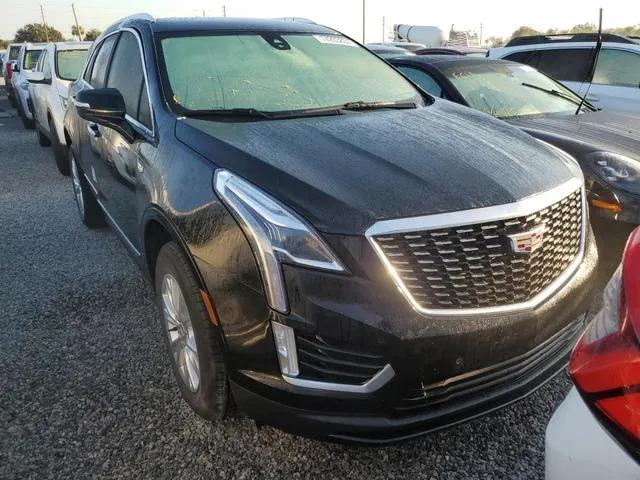 1GYKNAR47NZ100986 2022 2022 Cadillac XT5- Luxury 5