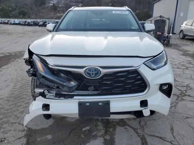 5TDHBRCH2MS519864 2021 2021 Toyota Highlander- Hybrid Xle 5