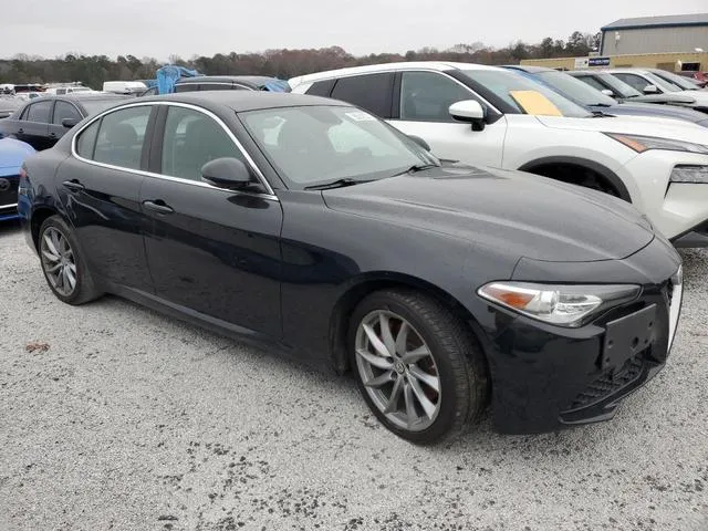 ZARFAEDN5H7552497 2017 2017 Alfa Romeo Giulia- Q4 4