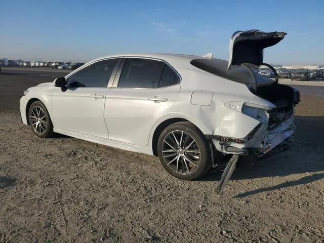 4T1G11AK7NU076795 2022 2022 Toyota Camry- SE 2