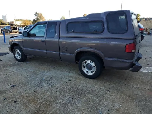 1GTCS1955Y8226155 2000 2000 GMC Sonoma 2