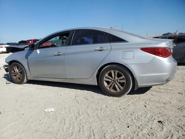 5NPEB4AC3CH464567 2012 2012 Hyundai Sonata- Gls 2