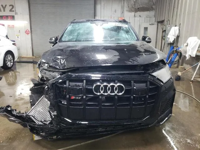 WA1VWBF76PD030251 2023 2023 Audi SQ7- Prestige 5