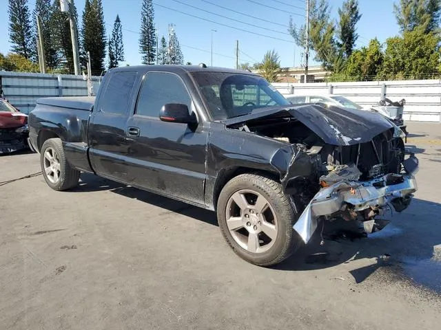 2GCEC19T851200524 2005 2005 Chevrolet Silverado- C1500 4