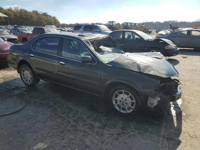 JN1CA31D8YT546166 2000 2000 Nissan Maxima- Gle 4