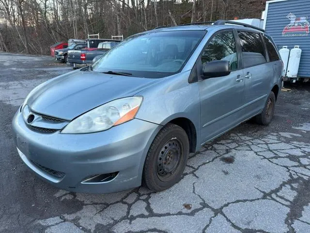 5TDZK23C48S.14266 2008 2008 Toyota Sienna- CE 2