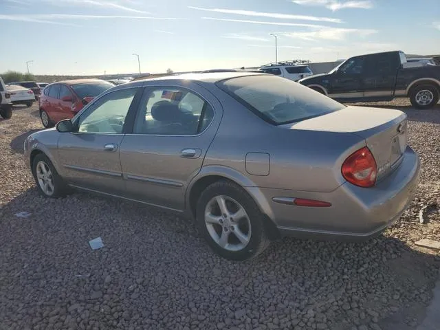 JN1CA31A6YT031320 2000 2000 Nissan Maxima- Gle 2