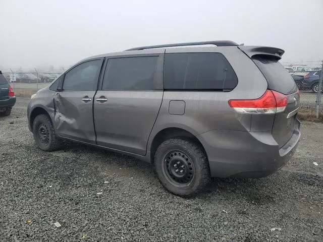 5TDDK3DC9ES079402 2014 2014 Toyota Sienna- Xle 2