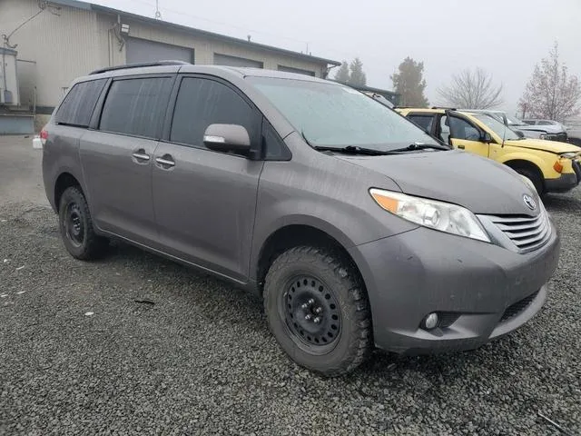 5TDDK3DC9ES079402 2014 2014 Toyota Sienna- Xle 4